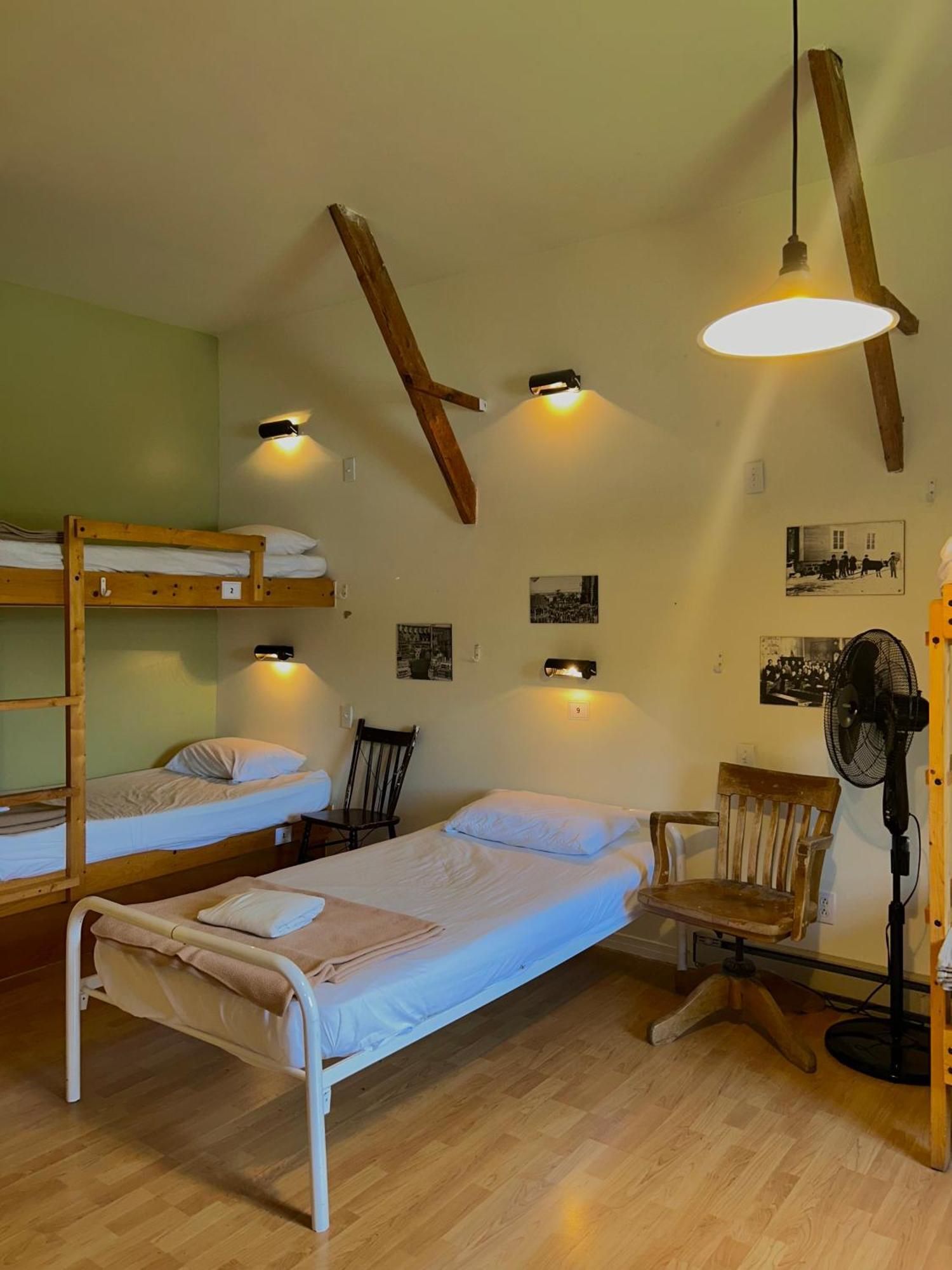 Auberge Internationale De Rivière-du-Loup Buitenkant foto